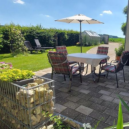 Ruhig gelegene Ferienwohnung mit gemütlichem Kamin Rotthalmuenster Exterior foto