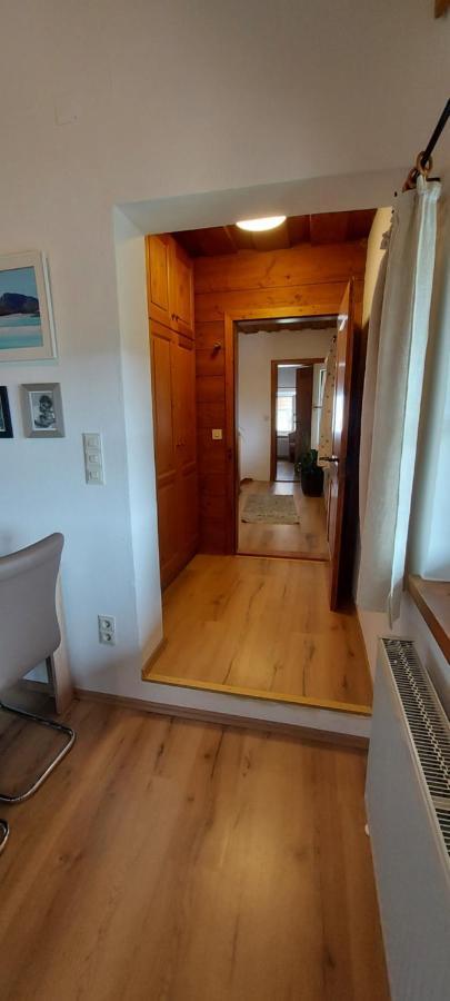 Ruhig gelegene Ferienwohnung mit gemütlichem Kamin Rotthalmuenster Exterior foto